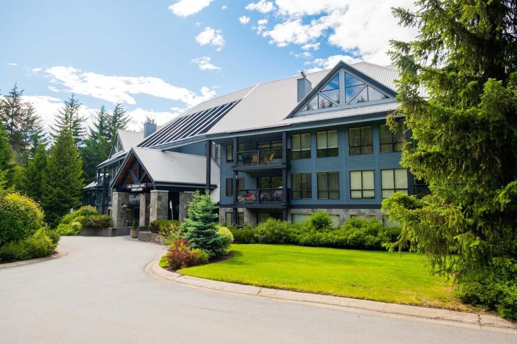 Powderhorn By Whistler Blackcomb Vacation Rentals ภายนอก รูปภาพ
