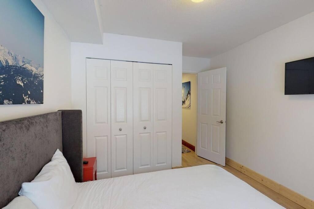 Powderhorn By Whistler Blackcomb Vacation Rentals ภายนอก รูปภาพ