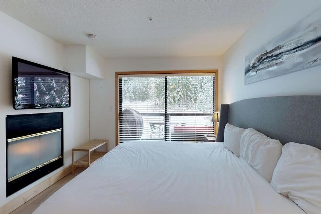 Powderhorn By Whistler Blackcomb Vacation Rentals ภายนอก รูปภาพ