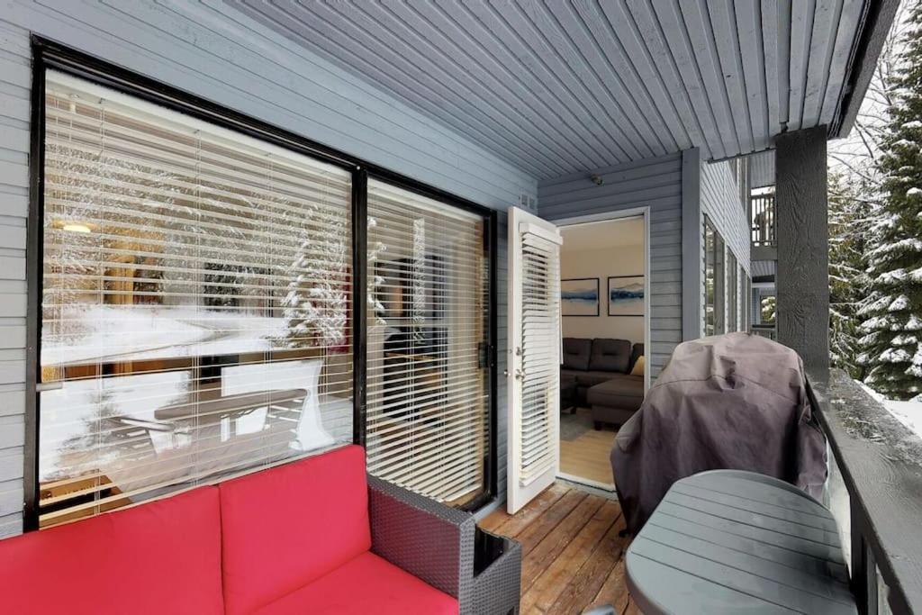 Powderhorn By Whistler Blackcomb Vacation Rentals ภายนอก รูปภาพ